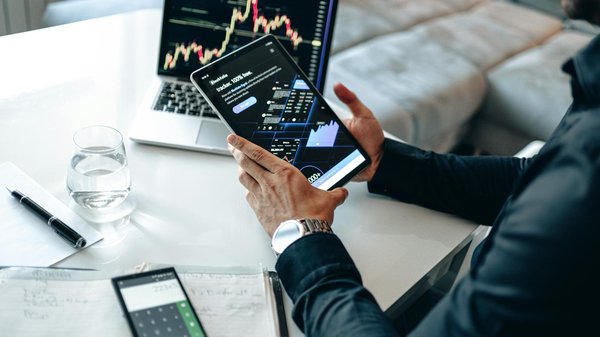 Building an Eco-Friendly Digital Marketing Blueprint for the UK Food and Beverage Industry: Key Steps to Achieve Remarkable Success